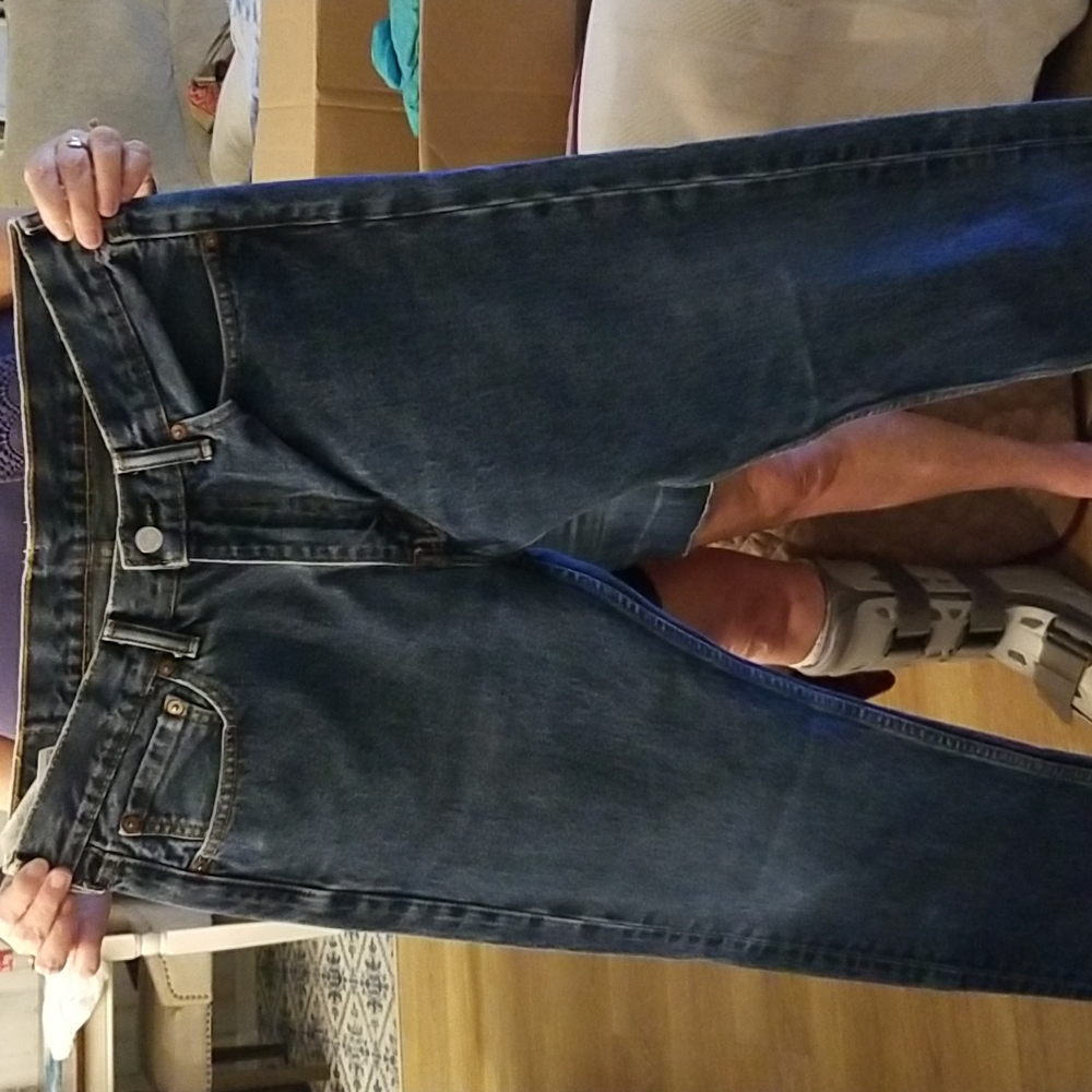 Levi jeans